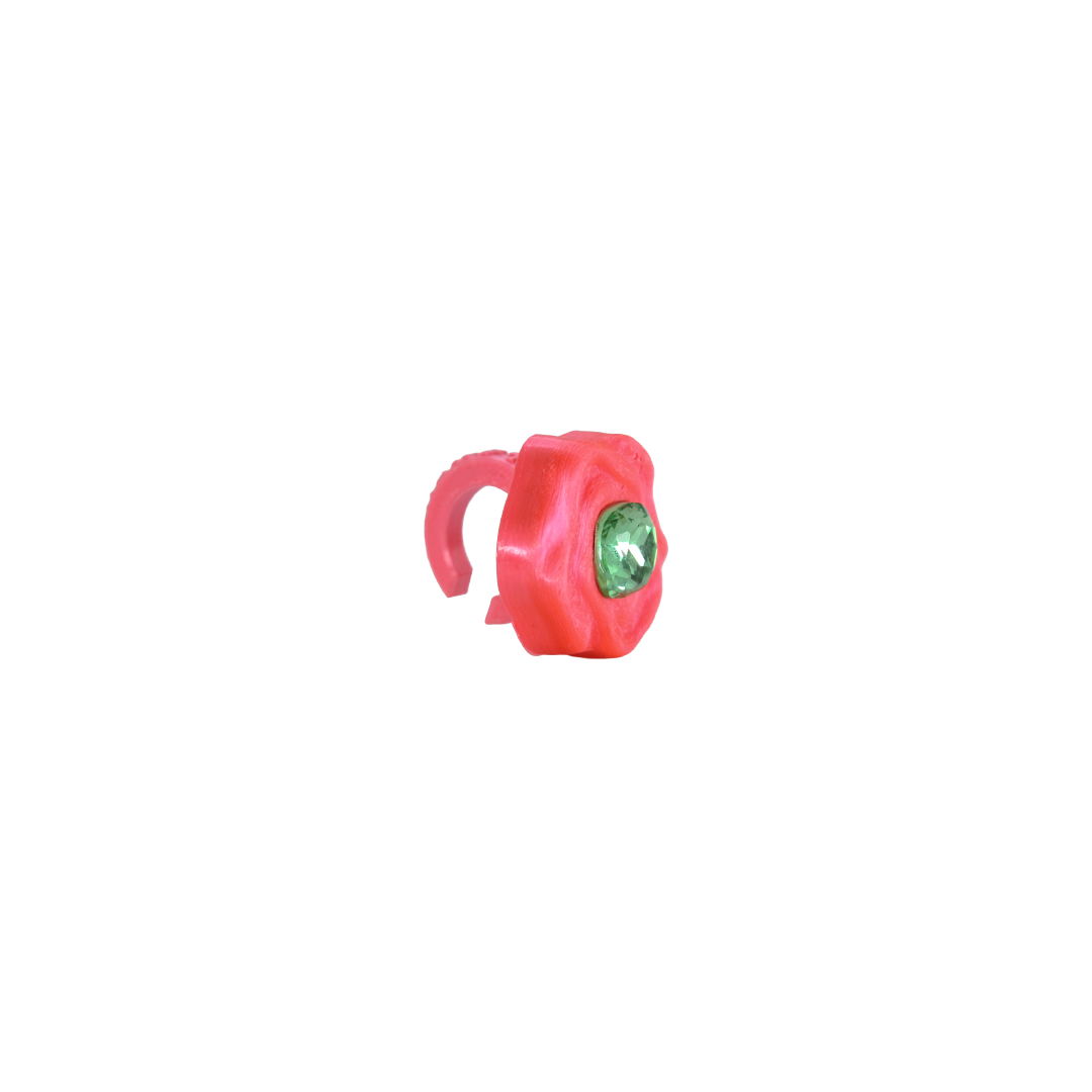 BUBBLE GUM EAR CUFF